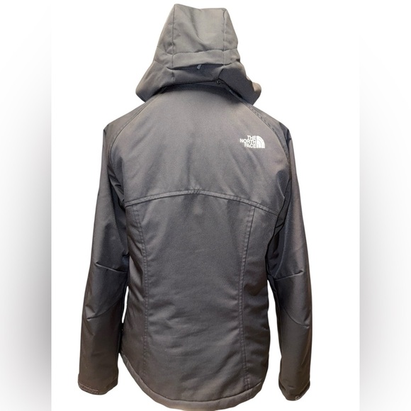 The North Face Women’s Jacket/NWOT - Picture 4 of 10